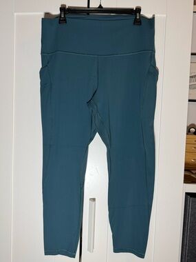 Lululemon Align High-Rise Pant w/pockets 28”